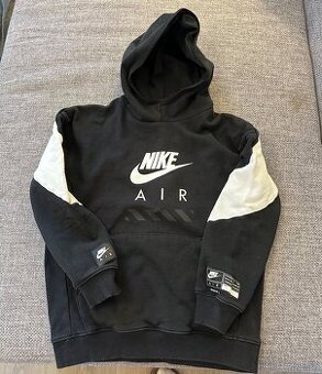 Nike mikina veľ. 147-158