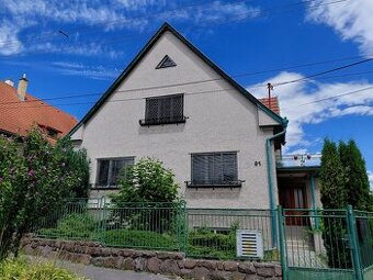 Rodinný dom Bojice,garáž, 958 m2