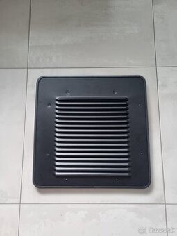 Multivan vetracia mriežka pre posuvné okno LEFT VW T6.1