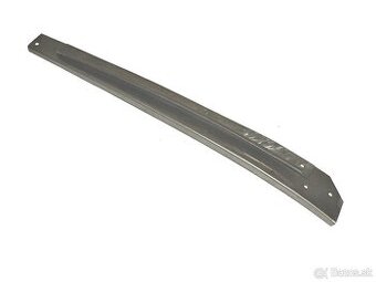 Škoda 100 - 110R vrchní část předního podběhu