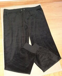 Čierne velúrové nohavice Juicy Couture – L