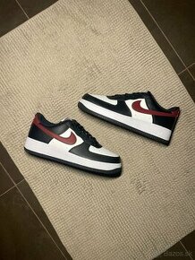 Nike Air Force 1 White/Black/Red