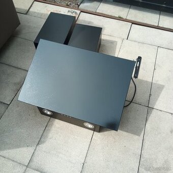 Závesný odsávač pár Whirlpool - AKR 037 G BL  650 m³/h novy