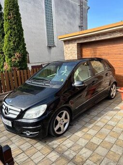 MercedesBenz B200CDI