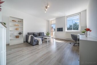 PRIVÁTNY MAKLÉR | ARMÉNSKA - bývajte v tehle bez ďalších inv
