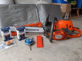 Husqvarna 562 XPG/ vyhrievaná rukoväť.