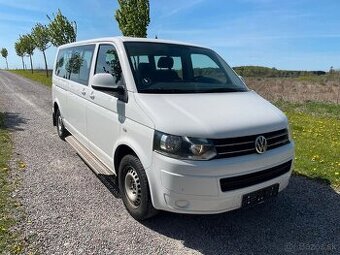 Volkswagen T5 transporter