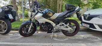 Suzuki GSR 600