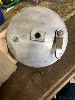 Predný brzdový stit perak 160 mm