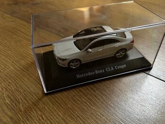 Mercedes CLA 1:43