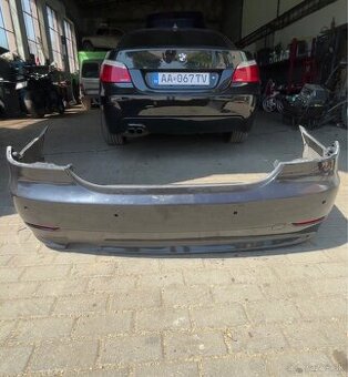 Zadný narazník Bmw E60