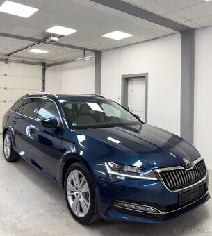 Skoda Superb Premium 2.0TDI 147 KW Webasto/Matrix/360kamera