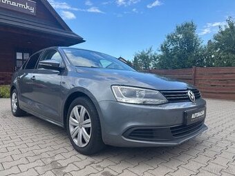 Volkswagen Jetta 1.6 TDI Comfortline DSG