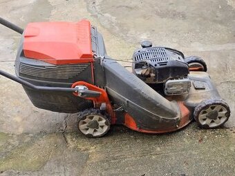 Kosačka Husqvarna
