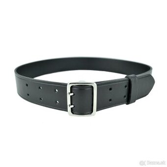 Luxusný pánsky kožený opasok s kovovou prackou čierny - 1