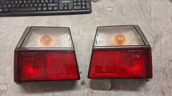 Skoda favorit, forman dymové svetla zadne