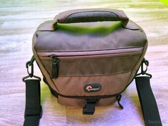 Fototaška Lowepro Nova 160 A.