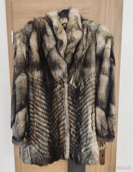 Pravý kožuch aj s čiapkou