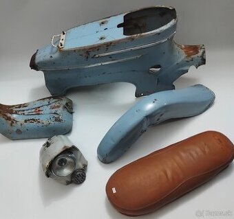 Plecharina/ KAPOTÁŽ JAWA PIONIER 50 BLATNIK,PLECH