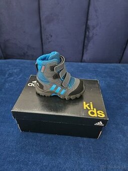 Adidas zimne topanky