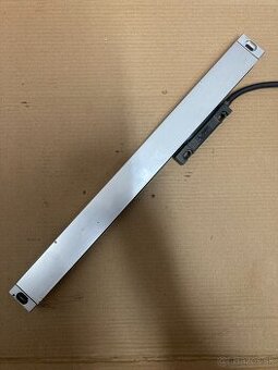 Meracie komponenty HEIDENHAIN pravítka, snímače