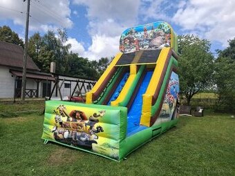 Nafukovacia šmykľavka MADAGASKAR 6×3×6 m