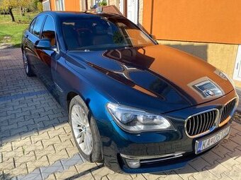 BMW 740d xDrive, r.v. 2013, 230kW, 236000km, 4x4 automat 8st