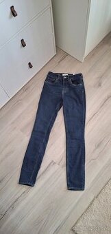 Damske rifle s vysokým pásom