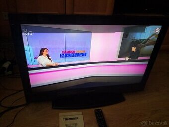 Televizor uhlopriečka 82cm zn. Telefunken