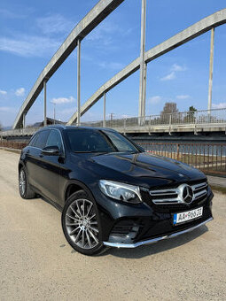 Mercedes-Benz GLC 250 4MATIC AMG Line