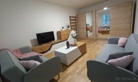 Komplet zrekonštruovaný 1 a pol izbový byt v Ružinove