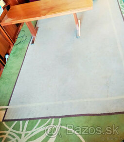 Kvalitný koberec 320 x 240 cm