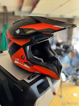 AIROH AVIATOR 3 KTM - MOTOCROSOVÁ PRILBA - VEĽKOSŤ L