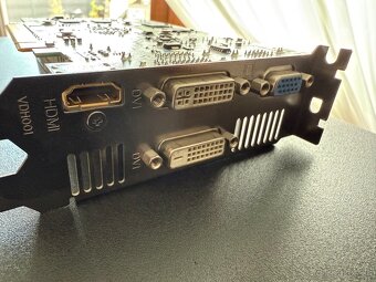 Predám Grafickú kartu Gigabite GV-N240OC-1GI 1GB GDDR5