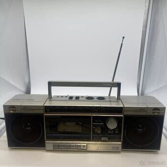 Aiwa Stereo a Audioton  na 230v aj Baterky