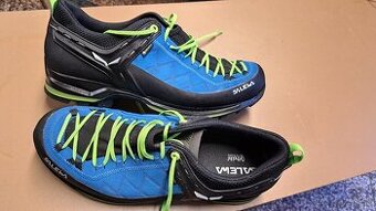 predám nové goretexove turisticke topánky SALEWA č 46