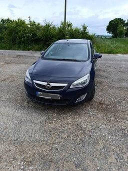 Opel Astra 1,4 T Lpg