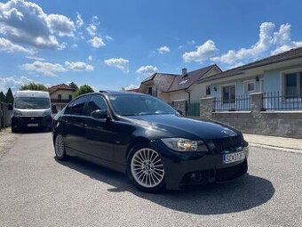 BMW E90 318i