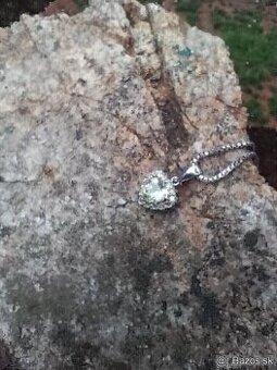 ZLATE SRDIEČKO BRILIANTY ZLATY PRSTEN-14K BIELE ZLATO