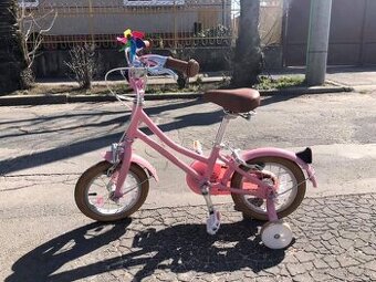 Dievcensky retro bicykel