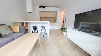 ŠTÝLOVÝ 2i byt, NOVOSTAVBA PARI, BALKÓN, KLÍMA, NIVY, Paričk
