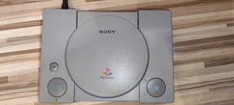 Predám Playstation 1 SCPH-7502