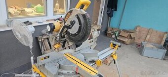 Dewalt pokosová píla + stojan