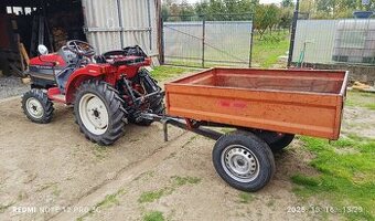 Vyklápacia vlečka za malotraktor