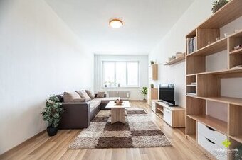 Pekný 2-izbový byt na Starom sídlisku – 61,5 m²