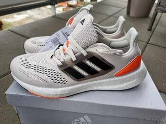 Adidas Pureboost 22 v. 43 1/3