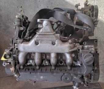 predám Motor 4HX Citroen C5 2.2 HDI Peugeot 807 2.2 HDI 4HW