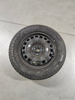 zimná sada 215/60 R16 99H na plechoch aj s puklicami VW