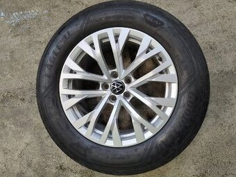 VW TOUAREG 8x18 ET 25 , 5x112