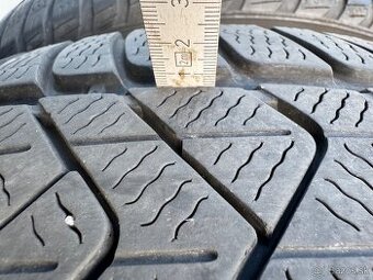 235/55 R18 zimne pneu Pirelli